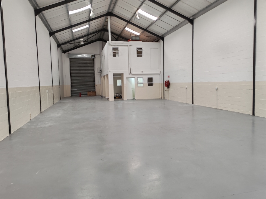To Let Commercial Property for Rent in Asla Park Western Cape